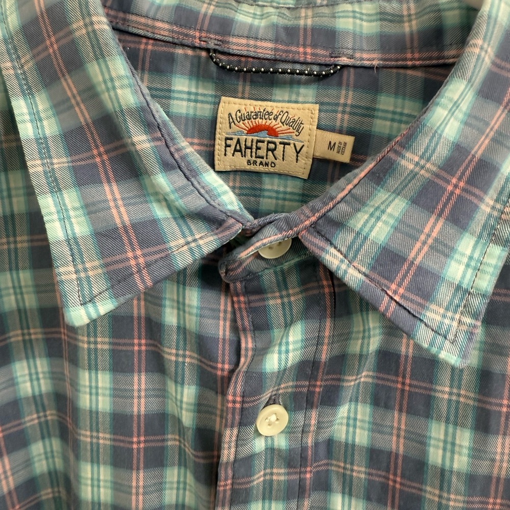Faherty Men's Teal and Pink Plaid Shirt